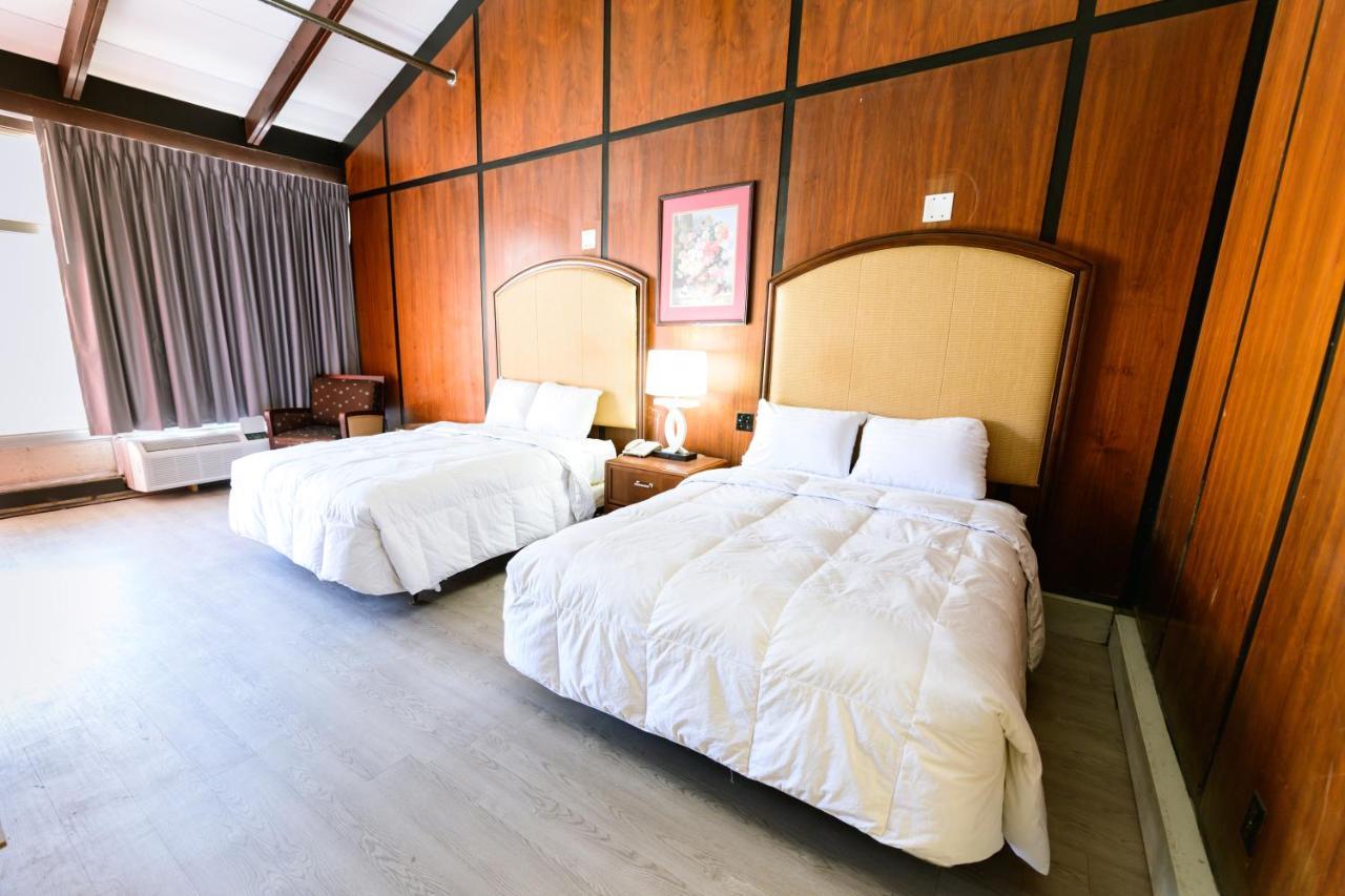 Oaks Motel Greensboro Nc Екстер'єр фото